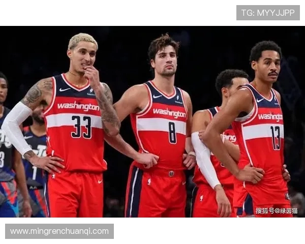 奇才迎战活塞,力争胜利冲击季后赛席位,双方年轻阵容激战一触即发 奇才迎战活塞,力争胜利冲击季后赛席位,双方年轻阵容激战一触即发