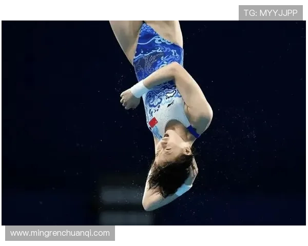 从惊险一跃到优雅入水探秘跳水运动背后的力量与艺术 从惊险一跃到优雅入水探秘跳水运动背后的力量与艺术