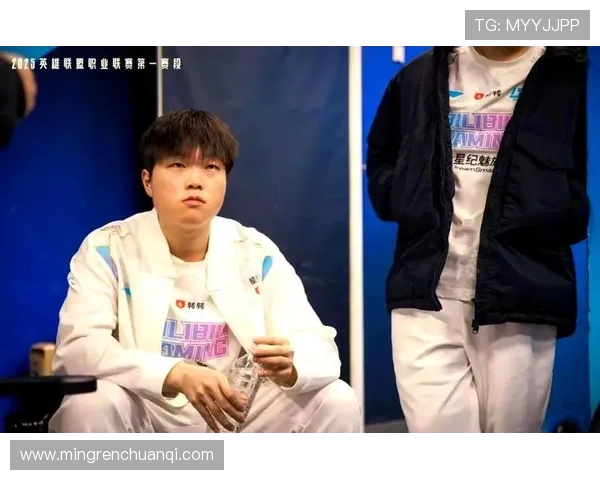 BLG在大师赛积分榜上以99分稳居第一位置展现强劲实力 BLG在大师赛积分榜上以99分稳居第一位置展现强劲实力